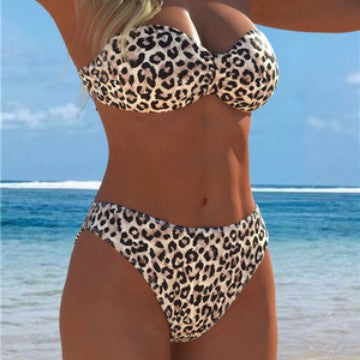 Damen Bandeau-Bikini mit hochwertigem Animal-Print und optimalem Tragekomfort Nord Taschen