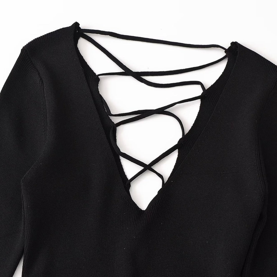 Damen Cropped Feinstrick-Top mit tiefem V‑Ausschnitt, dekorativer Schnürung vorne und Tunnelzugsaum Nord Taschen
