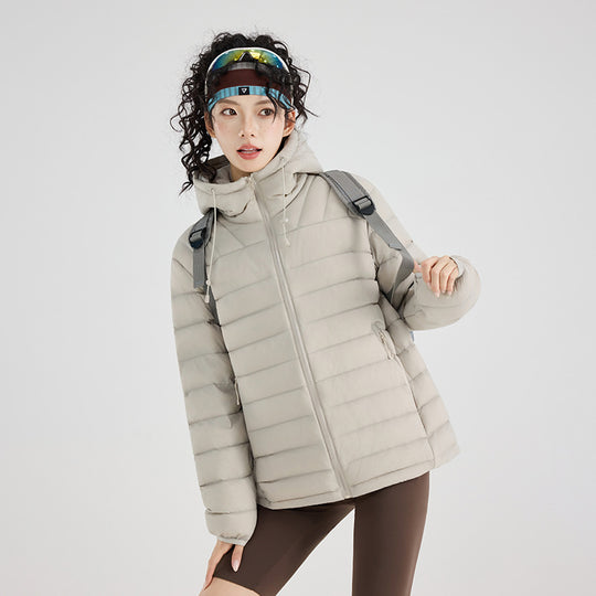 Damen Ultraleichte gesteppte Thermokapuzenjacke mit Horizontalsteppung und Reißverschlusstaschen Nord Taschen