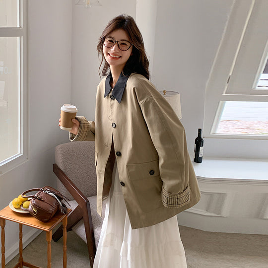 Damen Oversized Übergangsjacke mit Kontrastkragen und karierter Aufschlagmanschette Nord Taschen