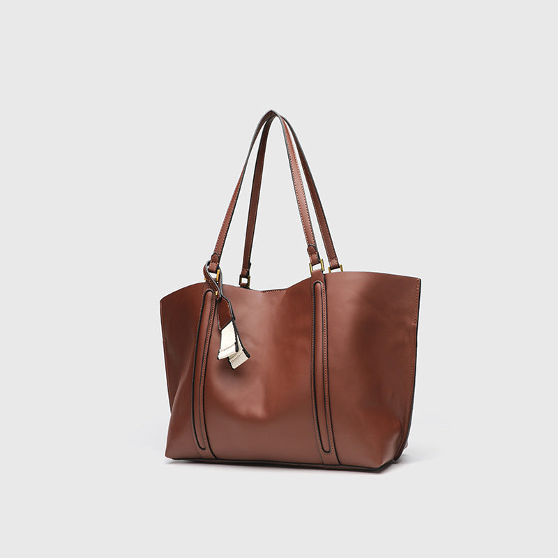 Damen Tote-Tasche mit eleganter Struktur und praktischen Innenfächern Nord Taschen