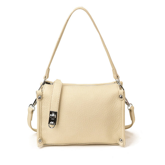 Damen Umhängetasche mit luxuriösem Kunstleder und eleganten Details Nord Taschen