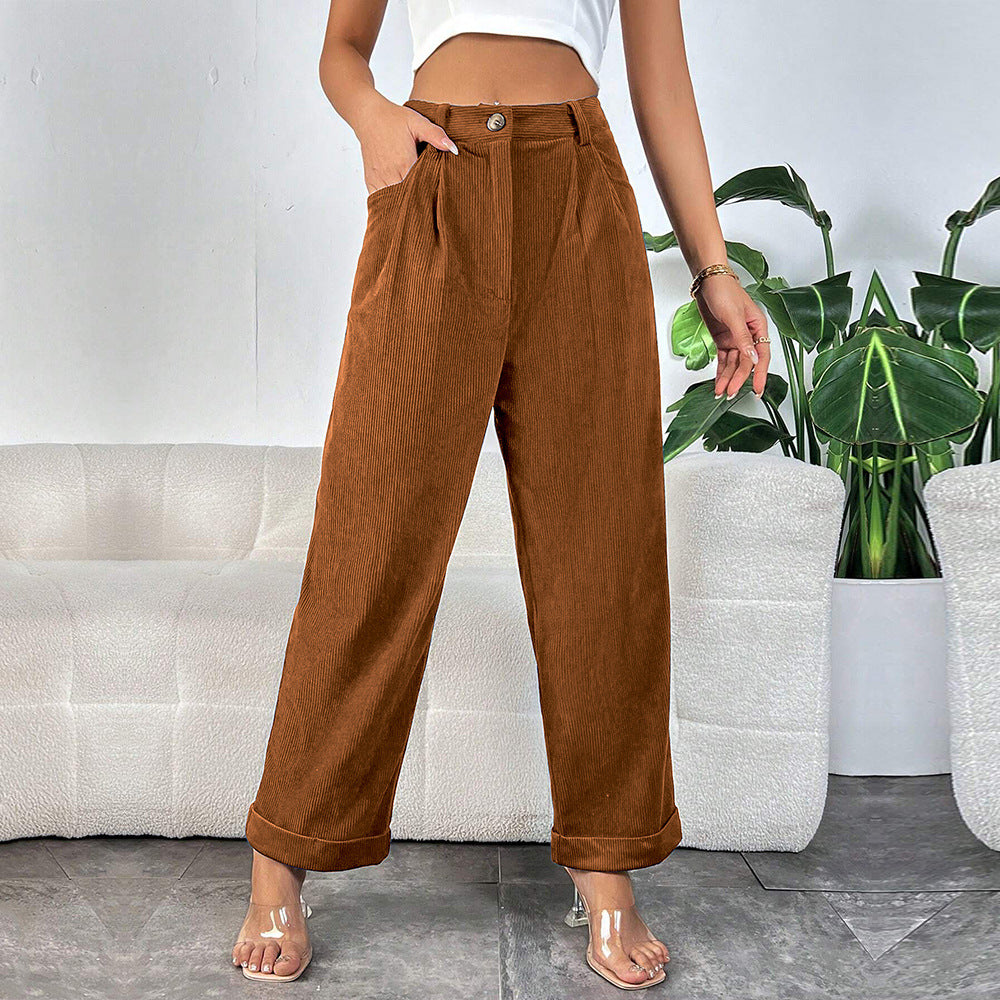 Damen hochgeschnittene Cordhose mit weitem Bein, Bundfalten und umgeschlagenem Saum Nord Taschen