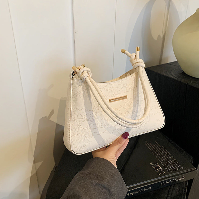Damen Designer Handtasche mit floralem Relief Nord Taschen