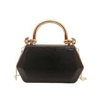 Damen stilvolle Handtasche mit exklusivem Metallgriff Nord Taschen