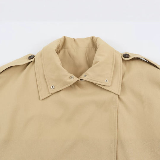 Damen Kurztrenchjacke im Oversize-Schnitt mit doppelter Knopfreihe und Schulterriegeln Nord Taschen