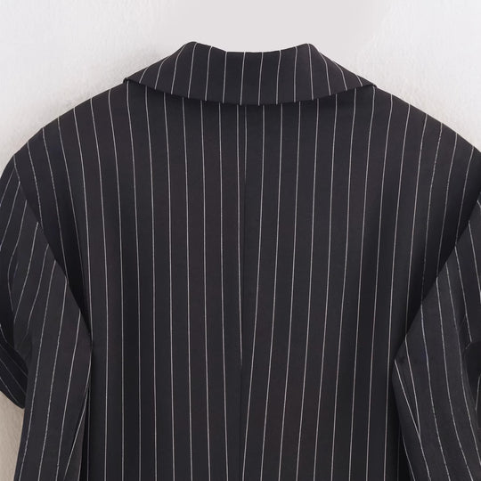 Damen Nadelstreifen-Blazer mit weitem Revers und Pattentaschen Nord Taschen