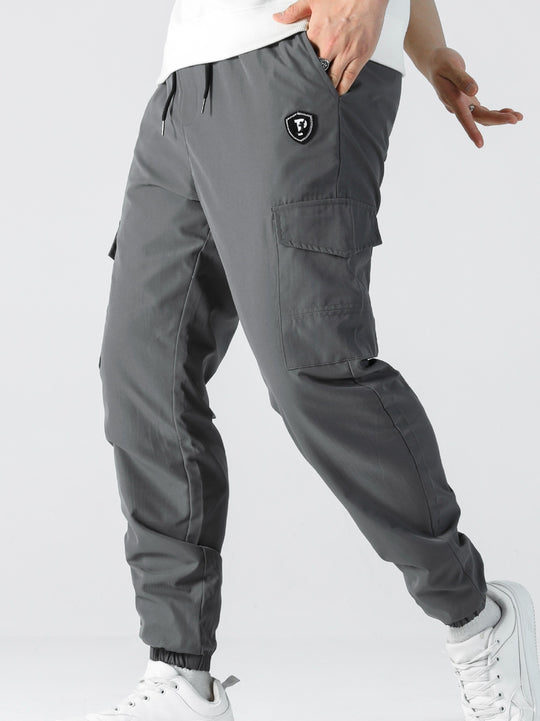 Herren Utility-Cargohose im Joggerstil mit Tunnelzug, elastischem Bund & Klappentaschen Nord Taschen