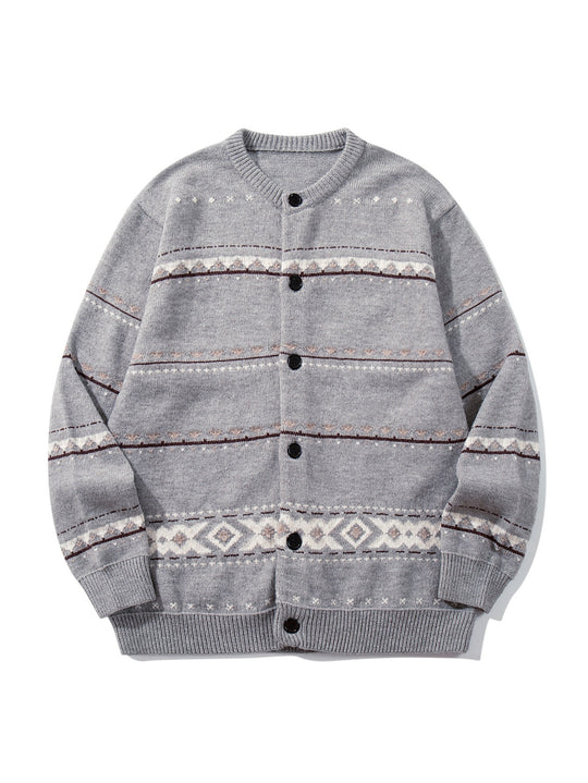 Unisex Strukturierte Jacquard-Strickjacke mit Rundhalsausschnitt, Oversize-Passform und Knopfleiste Nord Taschen