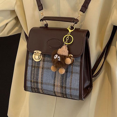 Damen Umhängetasche mit eleganter Karostruktur und hochwertigen Metallelementen Nord Taschen