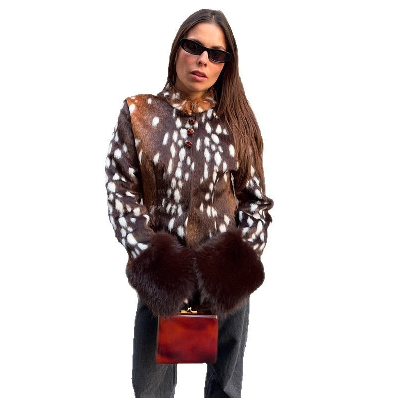 Damen Taillierte Kurzjacke mit Leopardenmuster und Kunstpelzmanschetten Nord Taschen