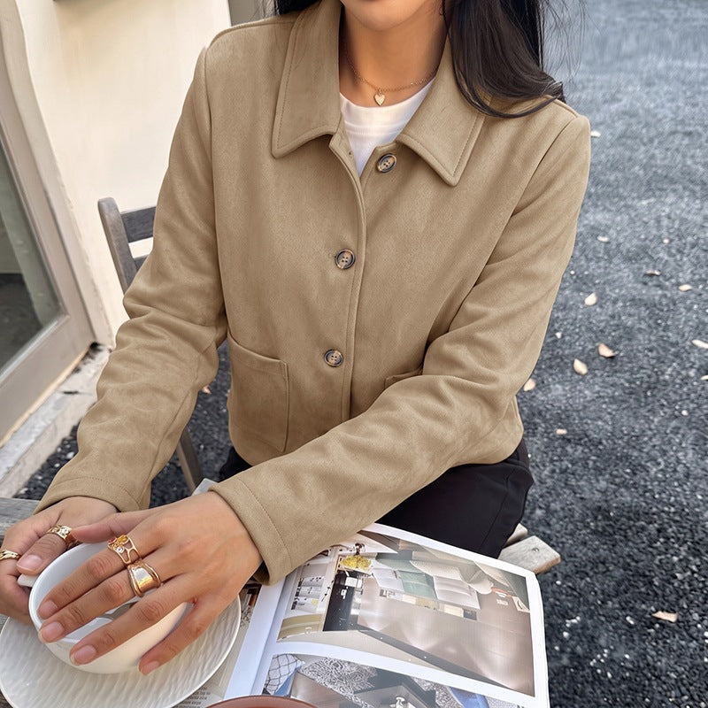 Damen Kurzjacke aus Wildleder‑Optik mit Hemdkragen und aufgesetzten Taschen Nord Taschen