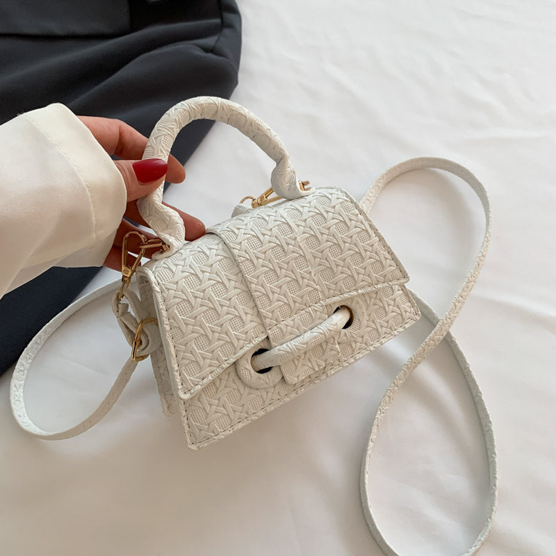 Damen elegante Umhängetasche mit kunstvollem geflochtenem Design Nord Taschen