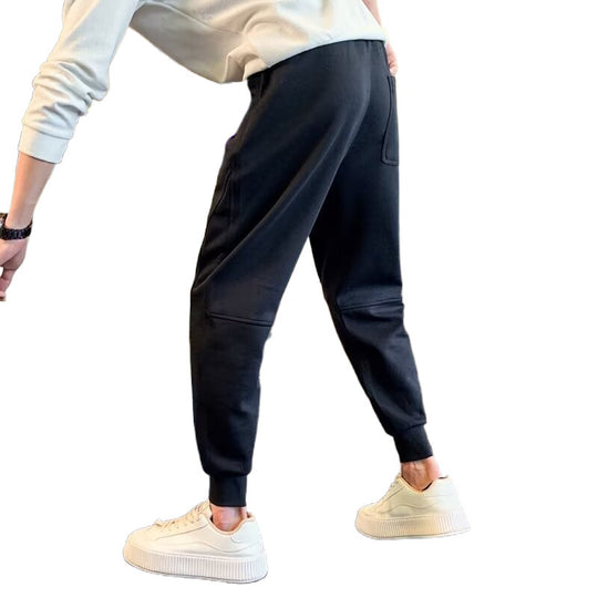 Herren Slim-Tapered Jogginghose aus Baumwollmix mit Bündchen, Tunnelzug und dezenter Logo-Applikation Nord Taschen