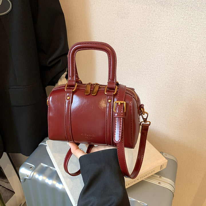 Damen modische Handtasche mit originellen Anhängern Nord Taschen