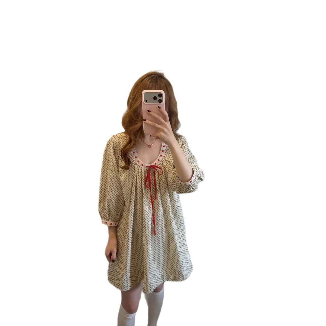 Damen Lockeres Babydoll-Minikleid mit geraffter Taille, Puffärmeln und Bindeschleife Nord Taschen