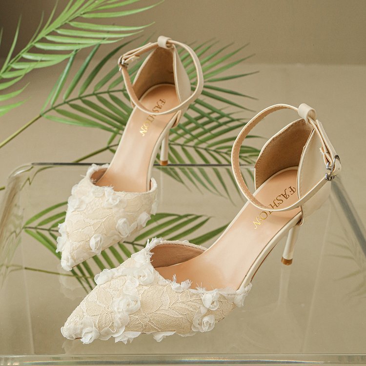 Damen elegante High Heels mit floralem Spitzendesign und verstellbarem Riemen