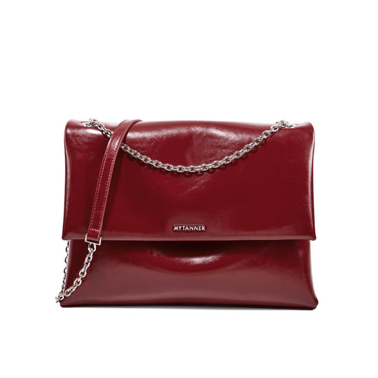 Damen Clutch mit hochwertiger Hochglanz-Oberfläche und eleganter Kette Nord Taschen