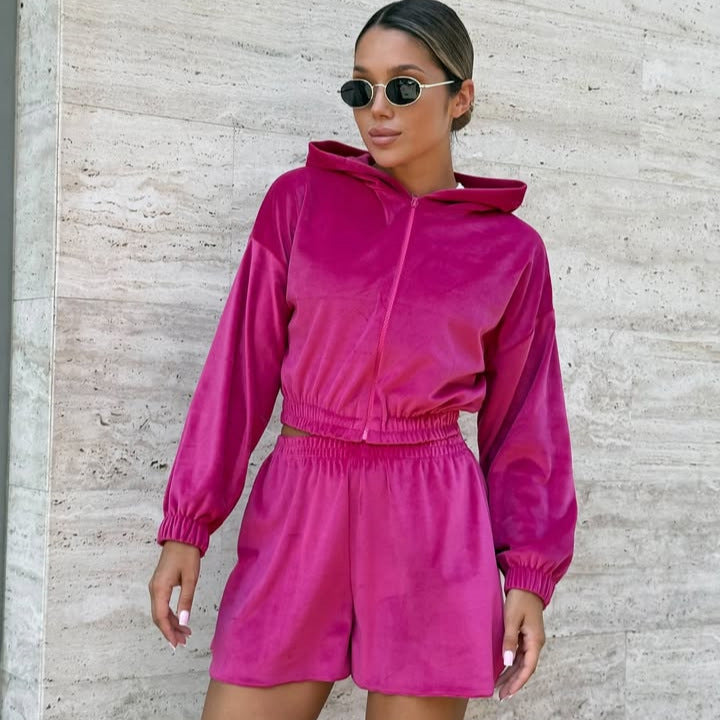 Damen kurzes Samt-Kapuzen-Set mit Reißverschluss und taillenbetonter Gummibund-Shorts Nord Taschen