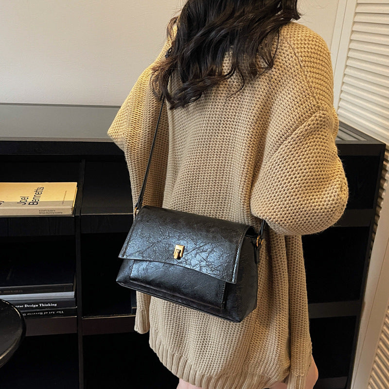 Damen elegante Umhängetasche mit strukturiertem Leder Nord Taschen