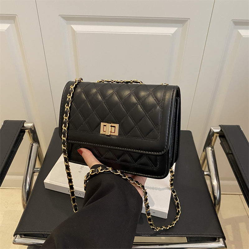 Damen trendige Schultertasche im eleganten Steppdesign Nord Taschen