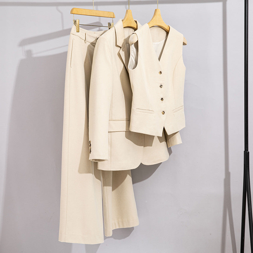 Damen Lang geschnittener Wollmix-Blazer mit Ein-Knopf-Verschluss und Pattentaschen Nord Taschen