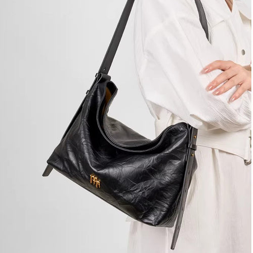 Damen Hobo Tasche aus hochwertigem Leder mit sanften Kurven Nord Taschen