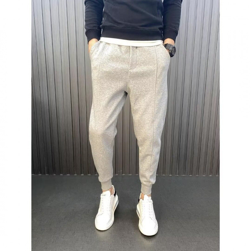 Herren Jogginghose mit tailliertem Tapered‑Schnitt, Bügelfalte und elastischen Bündchen Nord Taschen