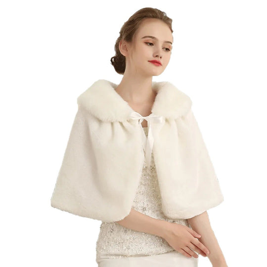 Damen Elegantes Kunstpelz‑Capelet mit Schleifenverschluss und weitem Umlegekragen Nord Taschen