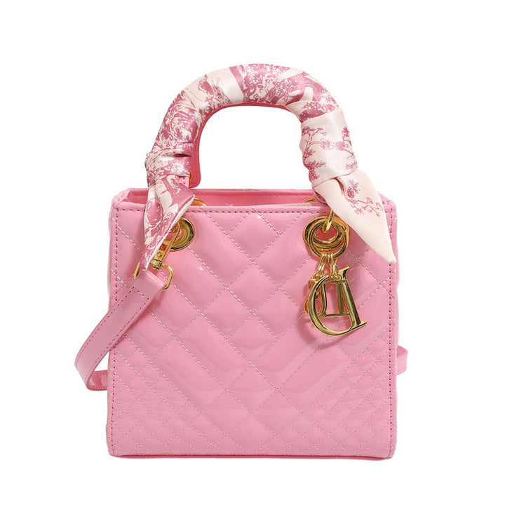 Damen Handtasche mit modischem Tuchdetail Nord Taschen