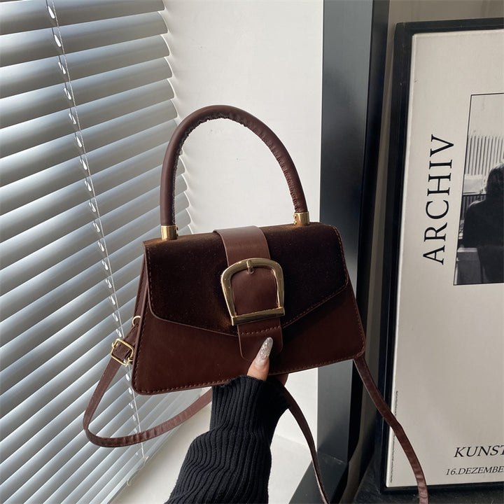 Damen Schultertasche mit eleganter Schnallenverzierung Nord Taschen