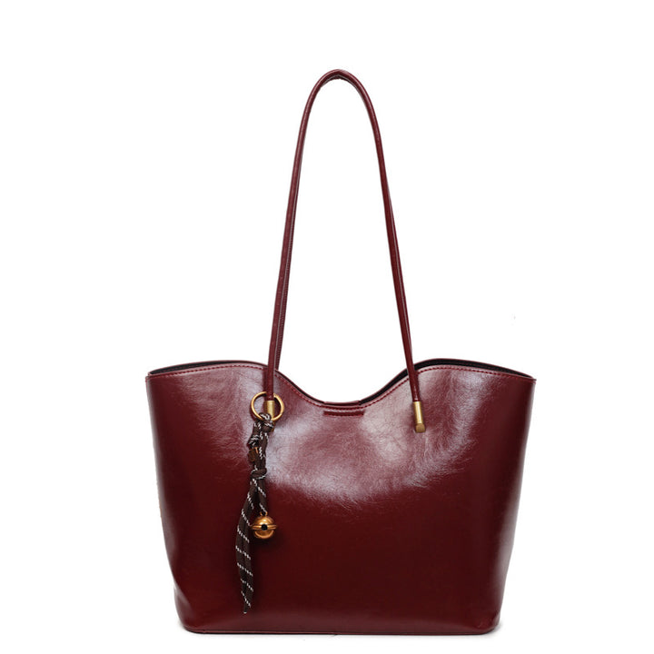 Damen elegante Shopper-Tasche mit dekorativem Anhänger Nord Taschen