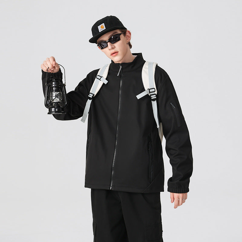 Unisex Leichte Softshell-Jacke mit Stehkragen, durchgehendem Reißverschluss und Ärmeltasche Nord Taschen