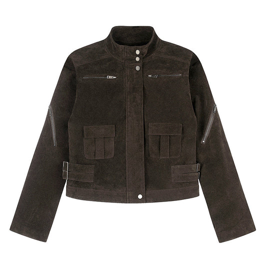 Damen Kurz geschnittene Wildlederjacke mit Stehkragen, Utility-Taschen und Seiten-Schnallen Nord Taschen