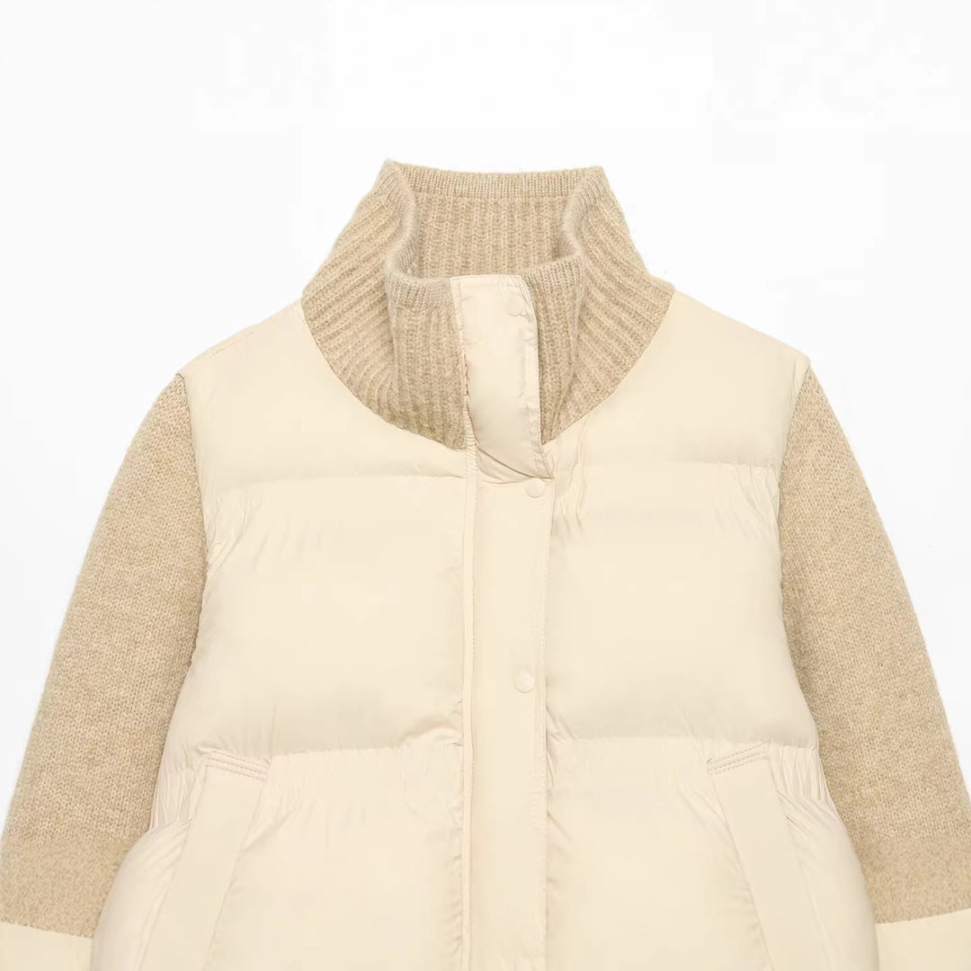Damen Gepolsterte Cropped Hybrid-Jacke mit Strickärmeln und Stehkragen Nord Taschen