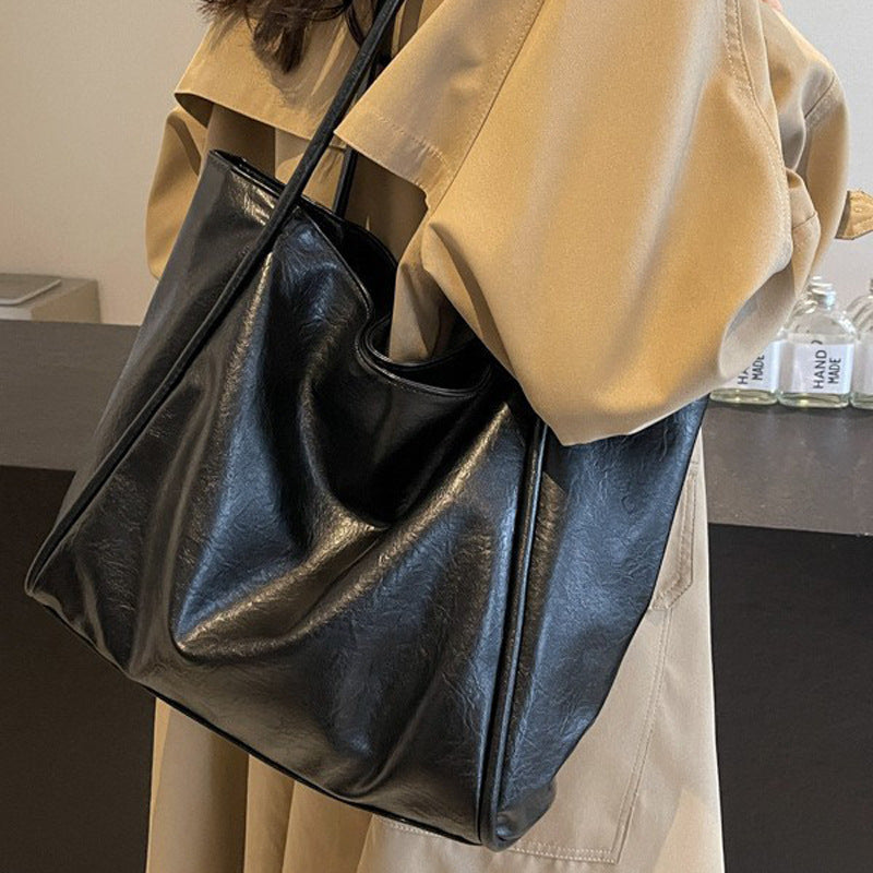 Damen Shopper-Tasche mit eleganter Struktur und weichem Kunstleder Nord Taschen