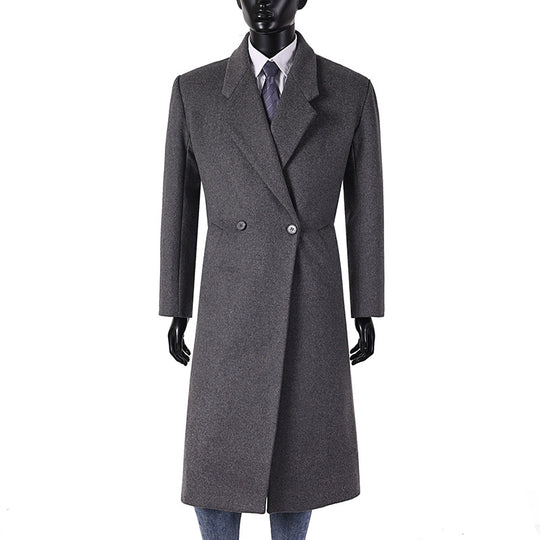 Herren Maxilanger Wollmantel im minimalistischen Schnitt mit schmalem Revers und seitlichen Eingrifftaschen Nord Taschen