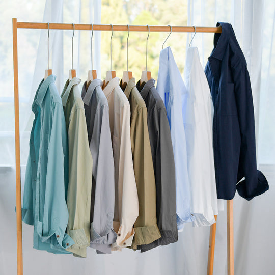 Herren Leichtes Baumwoll-Layering-Overshirt mit Kentkragen, Holzknöpfen und aufgesetzter Brusttasche Nord Taschen
