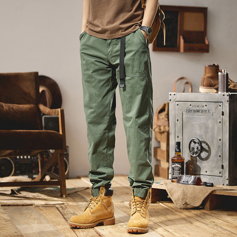 Herren Military-inspirierte Tapered-Cargo-Jogger aus robustem Baumwoll-Twill mit integriertem Webgurt und geripptem Knöchelabschluss Nord Taschen