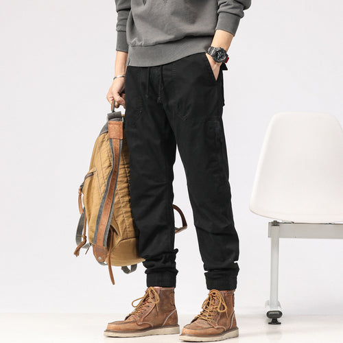 Herren Field-Joggerhose im Military-Workwear-Look mit Ziernähten, aufgesetzten Utility-Taschen und Kordelbund Nord Taschen