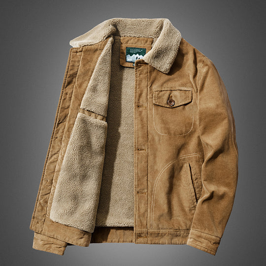 Herren Cordjacke mit Sherpa-Innenfutter, Hemdkragen und Taschen-Detail Nord Taschen