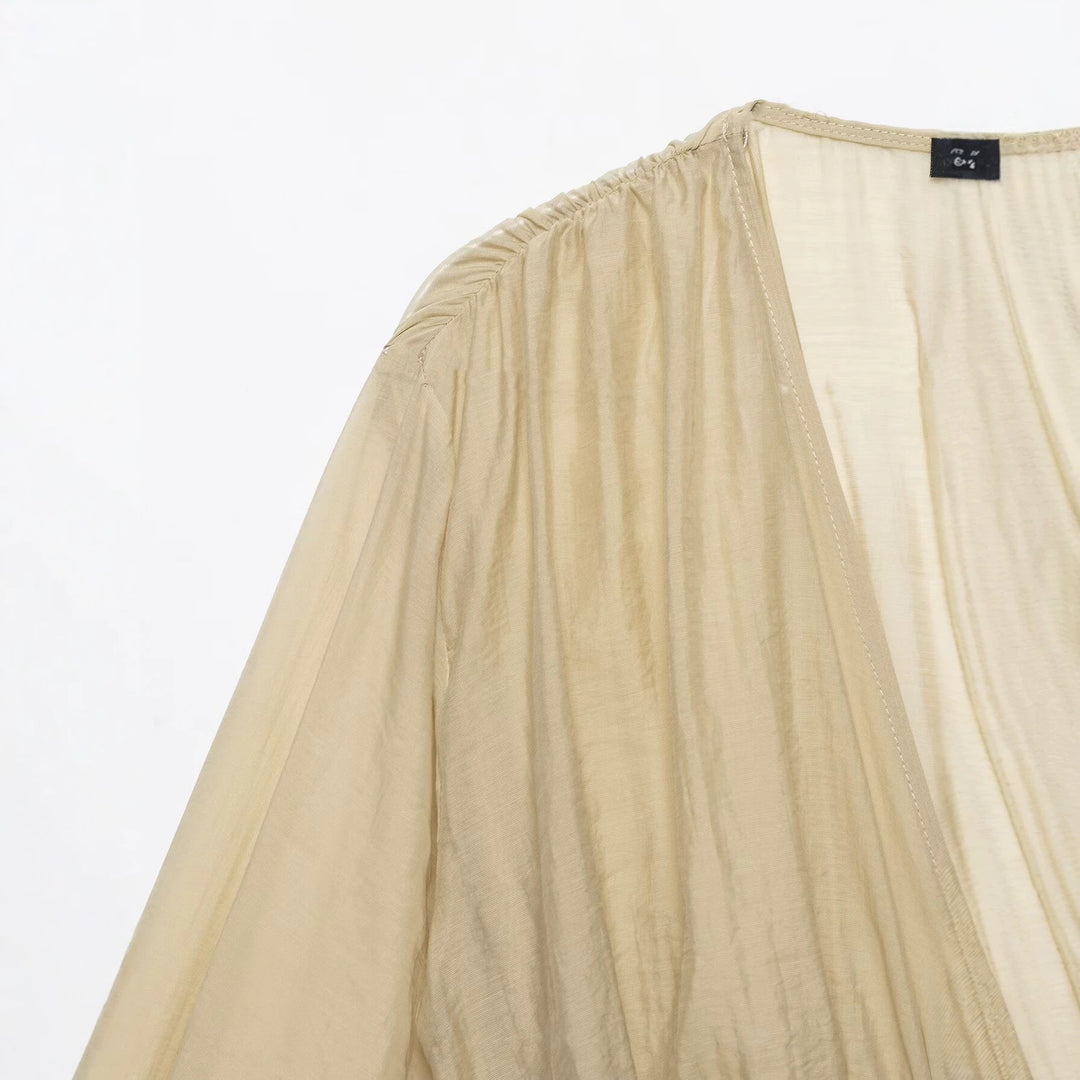 Damen Tailliertes Corsagen-Top mit transparenten Ballonärmeln und tiefem V‑Ausschnitt Nord Taschen