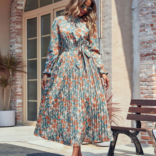 Damen Elegantes Plisseekleid mit Blumenprint, Raffung am Kragen und Bindegürtel Nord Taschen