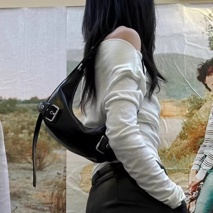 Damen Hobo-Tasche mit modernen Schnallenakzenten und leicht gewölbter Silhouette Nord Taschen