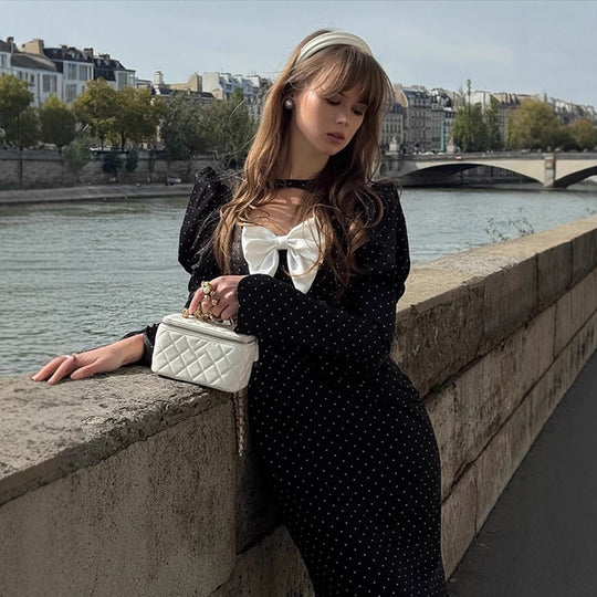 Damen Midikleid mit Puffärmeln, herzförmigem Ausschnitt und dekorativer Schleifenapplikation Nord Taschen