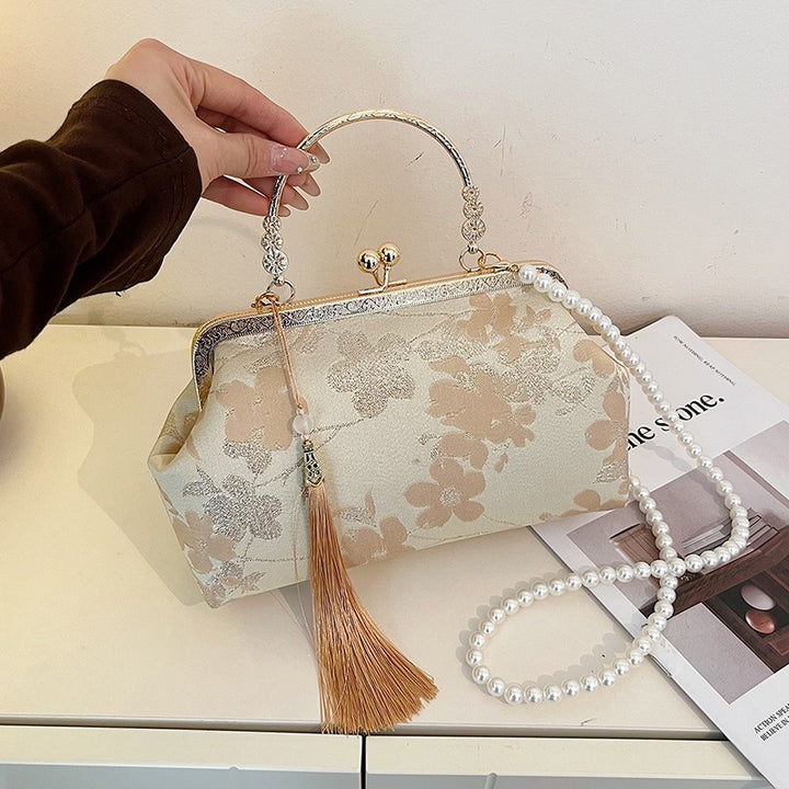 Damen elegante Clutch mit floralem Design Nord Taschen
