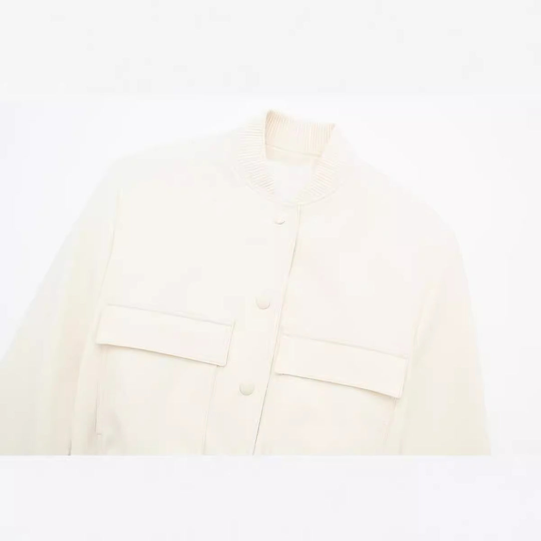 Damen Kurze Boxy‑Blousonjacke mit verdeckten Druckknöpfen, Pattentaschen und geripptem Saum Nord Taschen