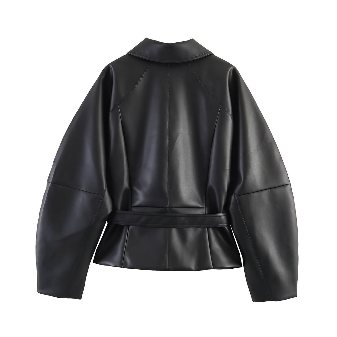 Damen Taillierte Veganleder‑Wickeljacke mit Tunnelzuggürtel und Oversize‑Ärmeln Nord Taschen