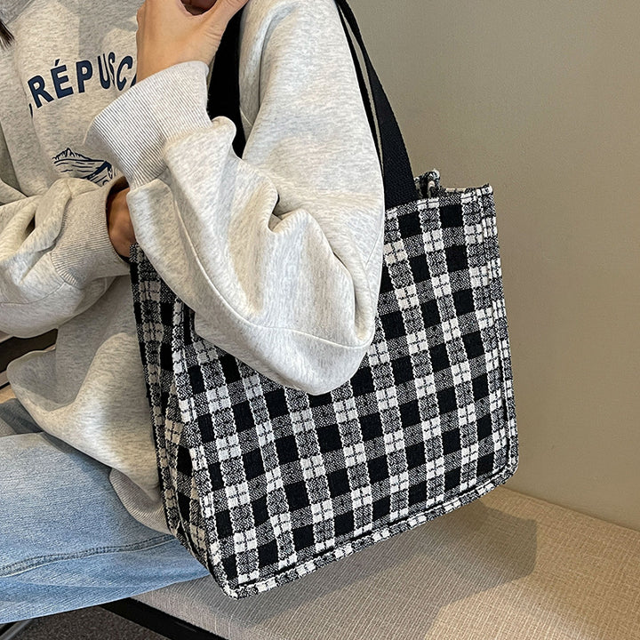 Damen Tragetasche mit modischem Karomuster Nord Taschen