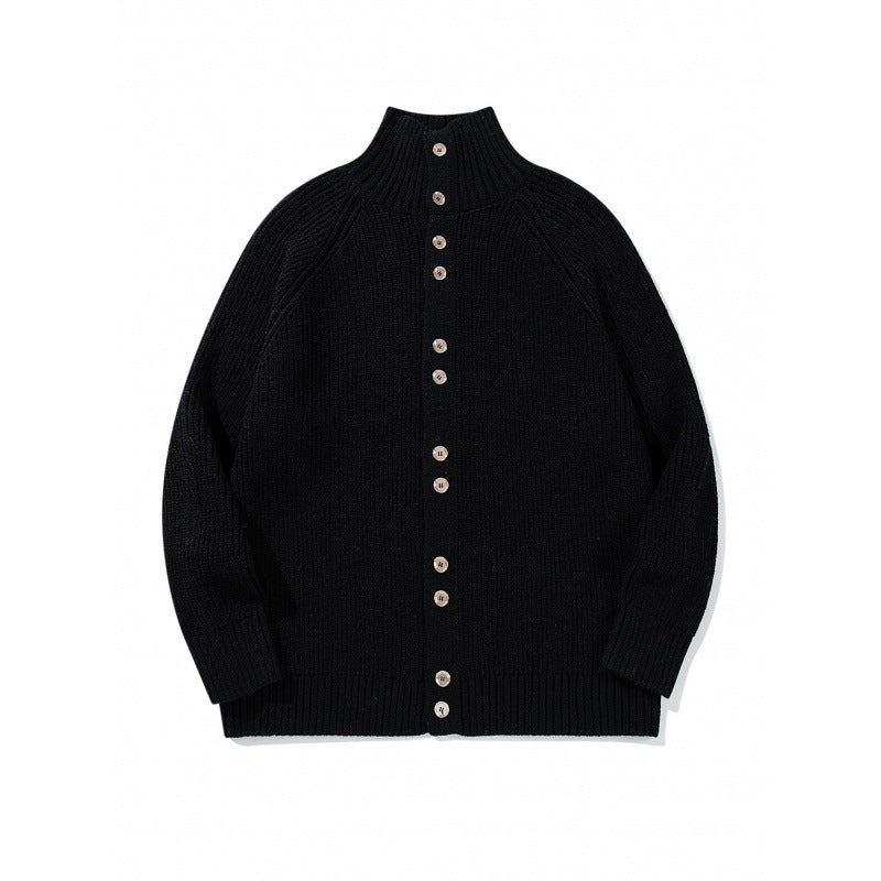 Herren grobgestrickter Knopfcardigan mit hohem Rollkragen und Raglanärmeln Nord Taschen